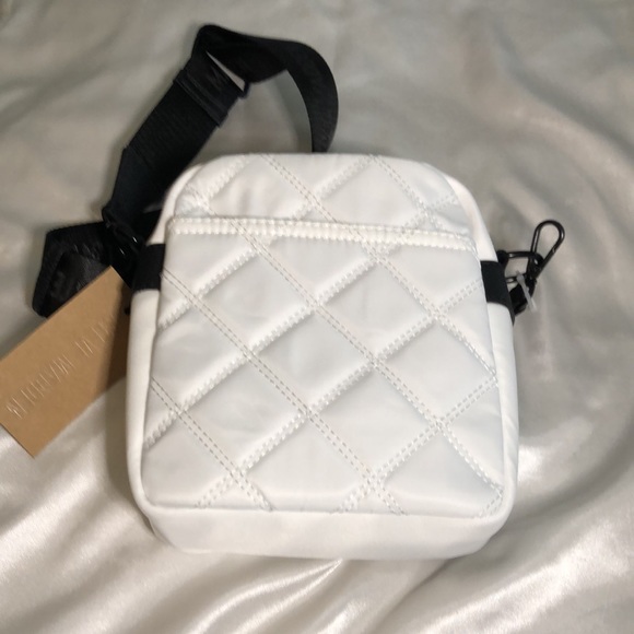 Steve Madden Quilted White Nylon Faux Leather BDRAKE Crossbody Branded Strap NWT - Picture 8 of 16